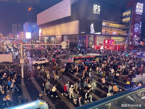 长沙五一跳舞网红是谁,一夜爆红的舞者传奇