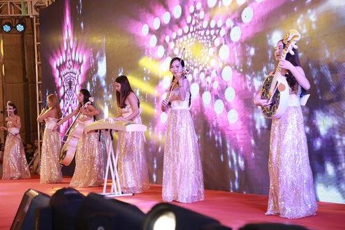 海南网红走秀节目,网红走秀节目惊艳亮相