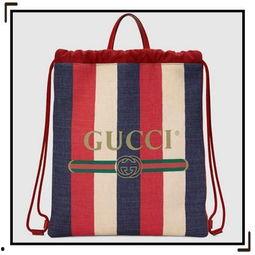 明星同款条纹包,演绎时尚新风尚