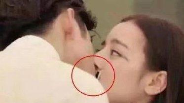 演员明星接吻视频,揭秘明星接吻幕后瞬间