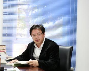 明星丁建新,星光璀璨的演艺人生